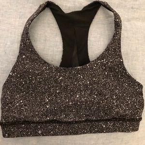 Lululemon Invigorate Bra